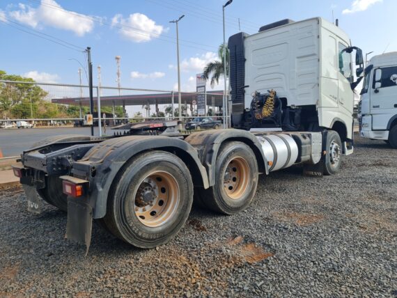 CAVALO MECÂNICO VOLVO FH540 6X4 - IMAGEM  4