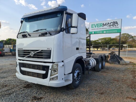 CAVALO MECÂNICO VOLVO FH540 6X4