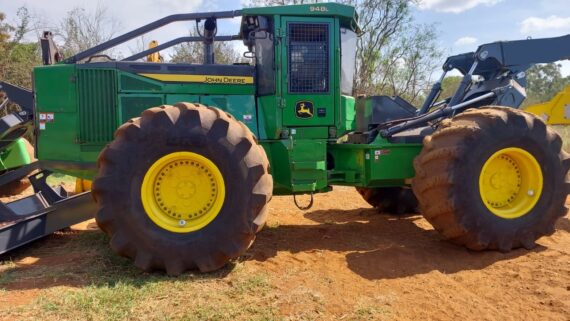 SKIDDER JOHN DEERE 948L - IMAGEM  3