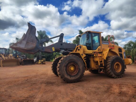 PÁ CARREGADEIRA VOLVO L150H - IMAGEM m 2