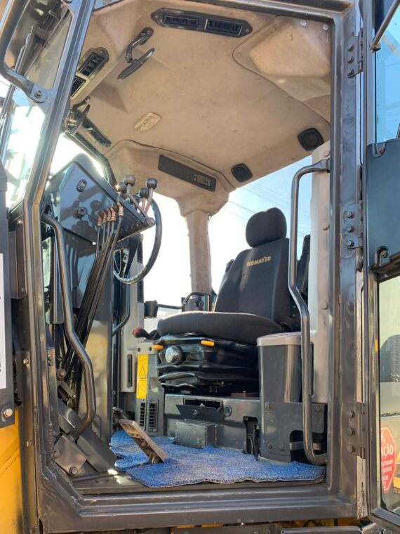 MOTONIVELADORA KOMATSU GD535 - IMAGEM m 5