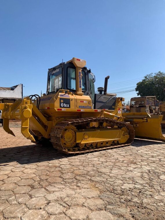 TRATOR DE ESTEIRA KOMATSU D-61EX - IMAGEM m 2