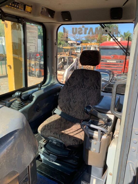 TRATOR DE ESTEIRA KOMATSU D-61EX - IMAGEM m 4