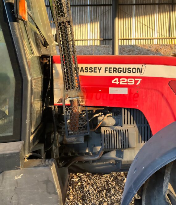 TRATOR DE PNEUS MASSEY FERGUNSON 4297 - IMAGEM m 10