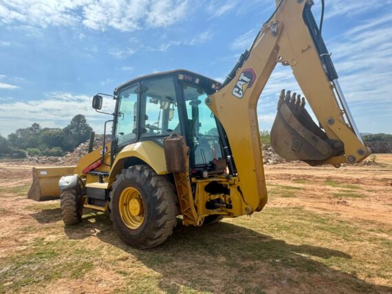 RETROSCAVADEIRA CATERPILLAR 416 - IMAGEM m 6