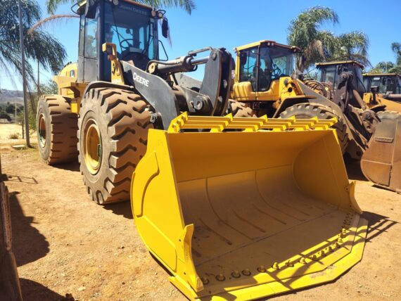 PÁ CARREGADEIRA JOHN DEERE 644K - IMAGEM m 3