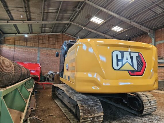 ESCAVADEIRA CATERPILLAR 320 6CC - IMAGEM m 4