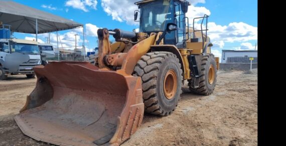 PÁ CARREGADEIRA CATERPILLAR 966L - IMAGEM m 7
