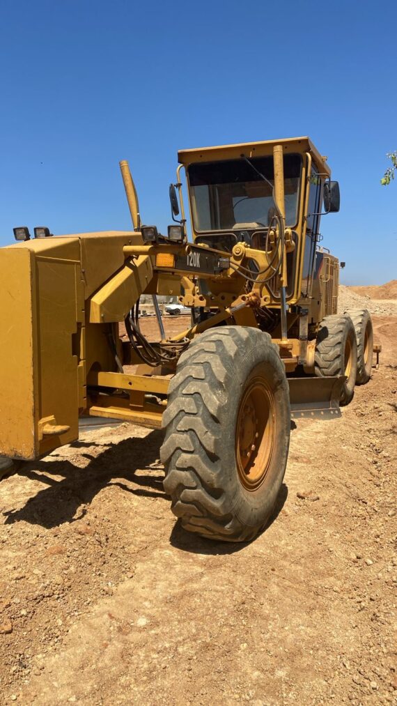 MOTONIVELADORA CATERPILLAR 120K - IMAGEM m 7