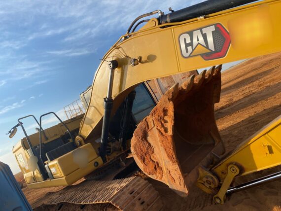 ESCAVADEIRA CATERPILLAR 320 6CC - IMAGEM m 4