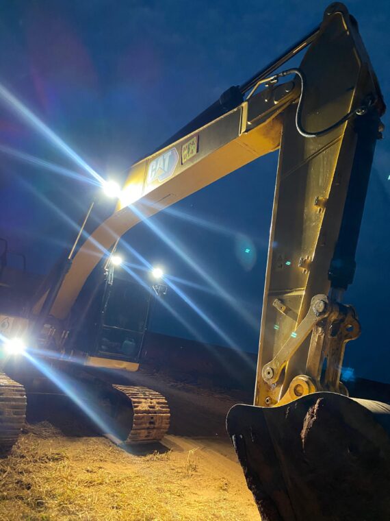 ESCAVADEIRA CATERPILLAR 320 6CC - IMAGEM m 10