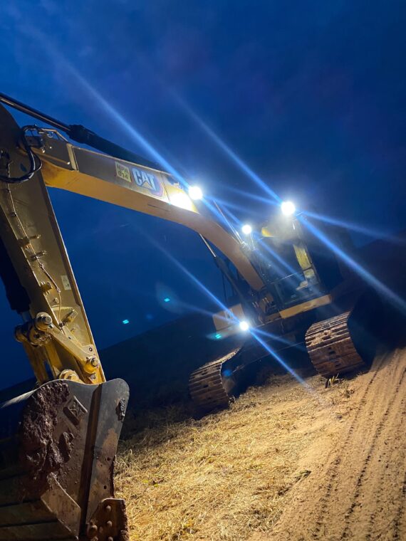 ESCAVADEIRA CATERPILLAR 320 6CC - IMAGEM m 11