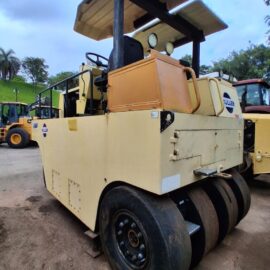 ROLO COMPACTADOR DE PNEUS MULLER AP26 MEC