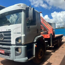 CAMINHÃO MUNCK VW 31.320 6x4