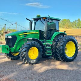TRATOR AGRÍCOLA JOHN DEERE 7230J